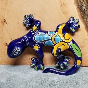 Mexican pottery Blue Gecko